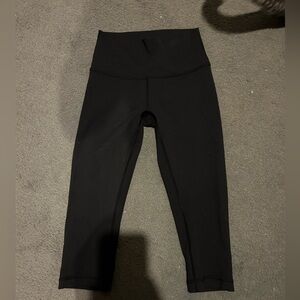 Lululemon wunder under crops